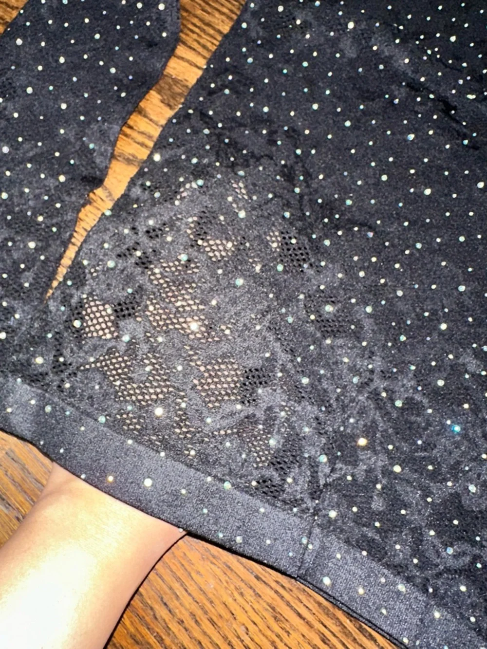 Black Long Sleeve Embellished Tee - Women - Picture 5 of 5